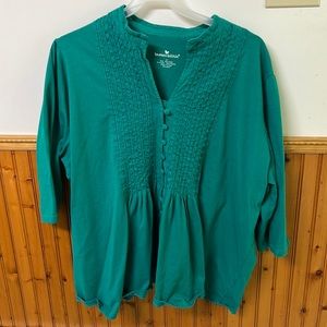 Women’s shirt… size 4X
